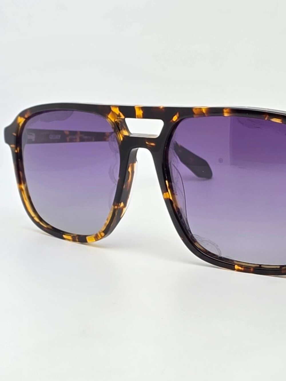 Quay Australia On The Fly Tortoise Frame Polarized Smoke Lens Aviator Sunglasses